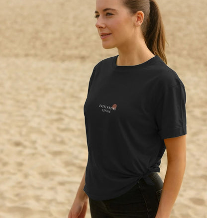 Women's Overlanding Sophia Plain Tee in Dark